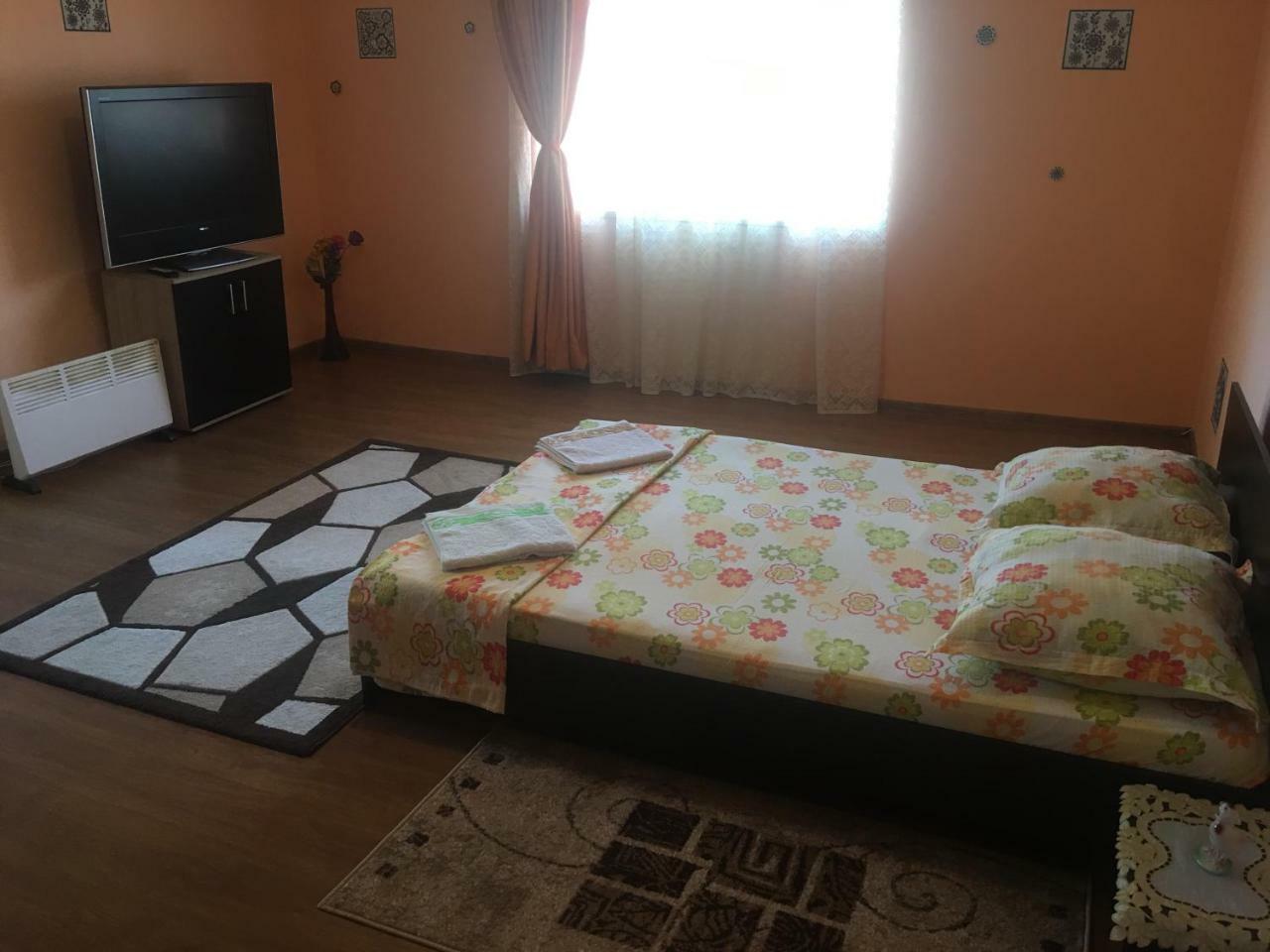 Vila La Izvorul Putinei Hateg Bagian luar foto